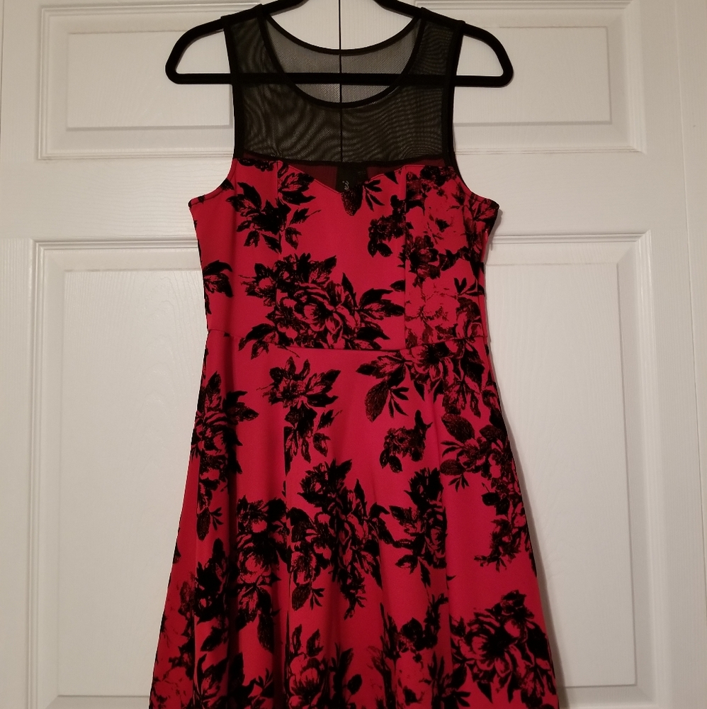 Trixxi Juniors' Red and Black Floral-Print Dress